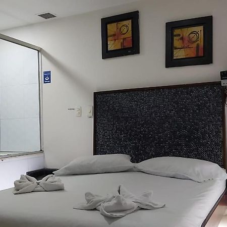 Hotel Marat Suite Medellín Eksteriør bilde